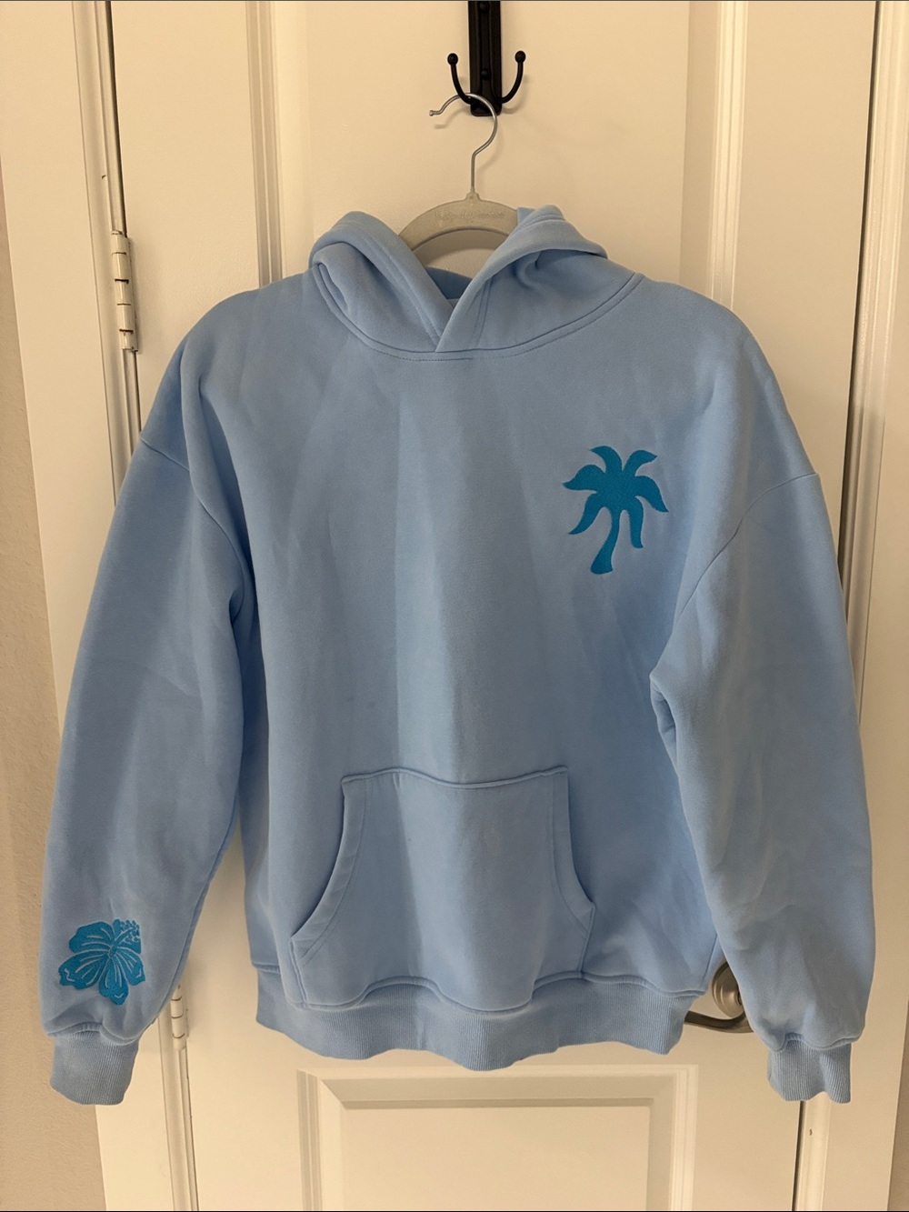 Light Blue Palm-Print Hooded Sweatshirt - Women